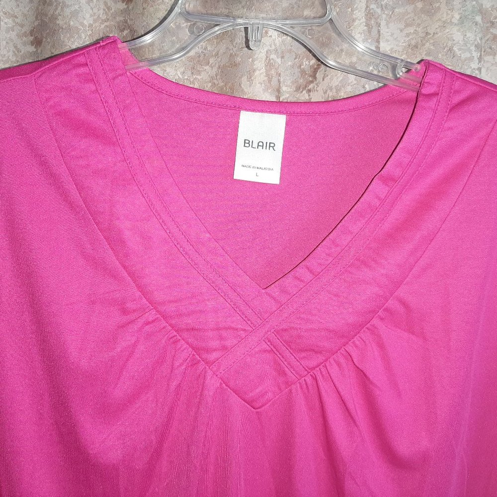 NWOT Short sleeve bright pink Blair tee size Large - Picture 4 of 6